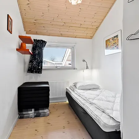 Holiday home In Sjaellands Odde With Wifi